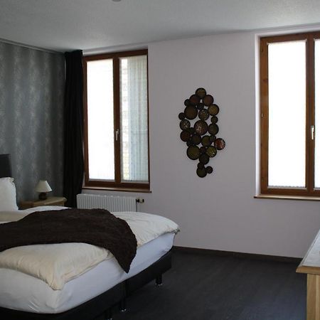 Hotel De La Gare Monthey Exterior photo